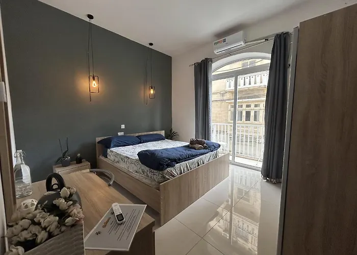 Central Sliema Airconditioned And Spacious